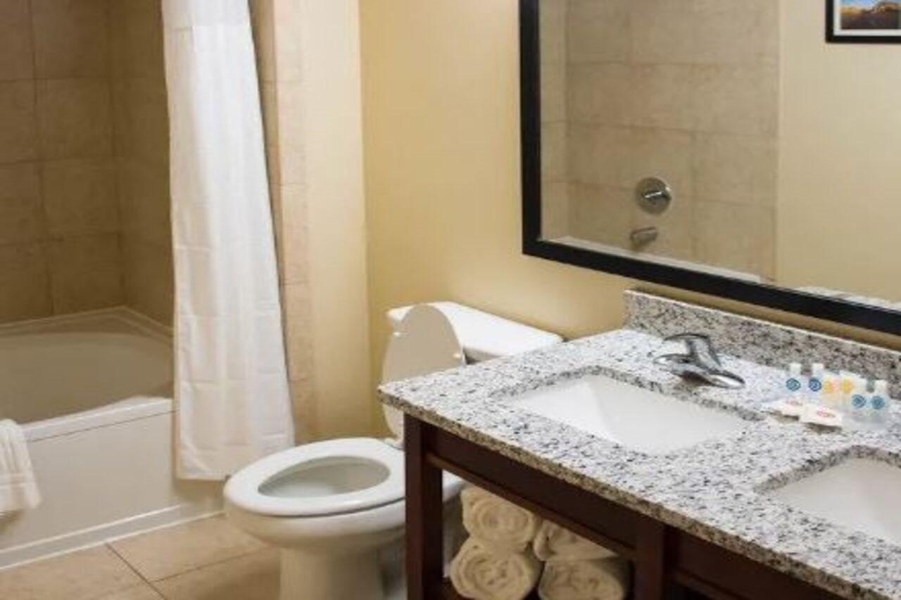 Comfort Suites El Paso Airport Bagian luar foto