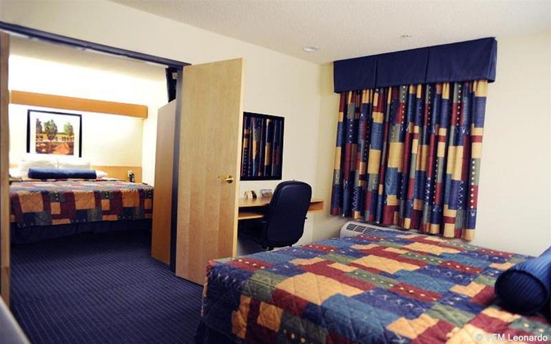 Comfort Suites El Paso Airport Bagian luar foto