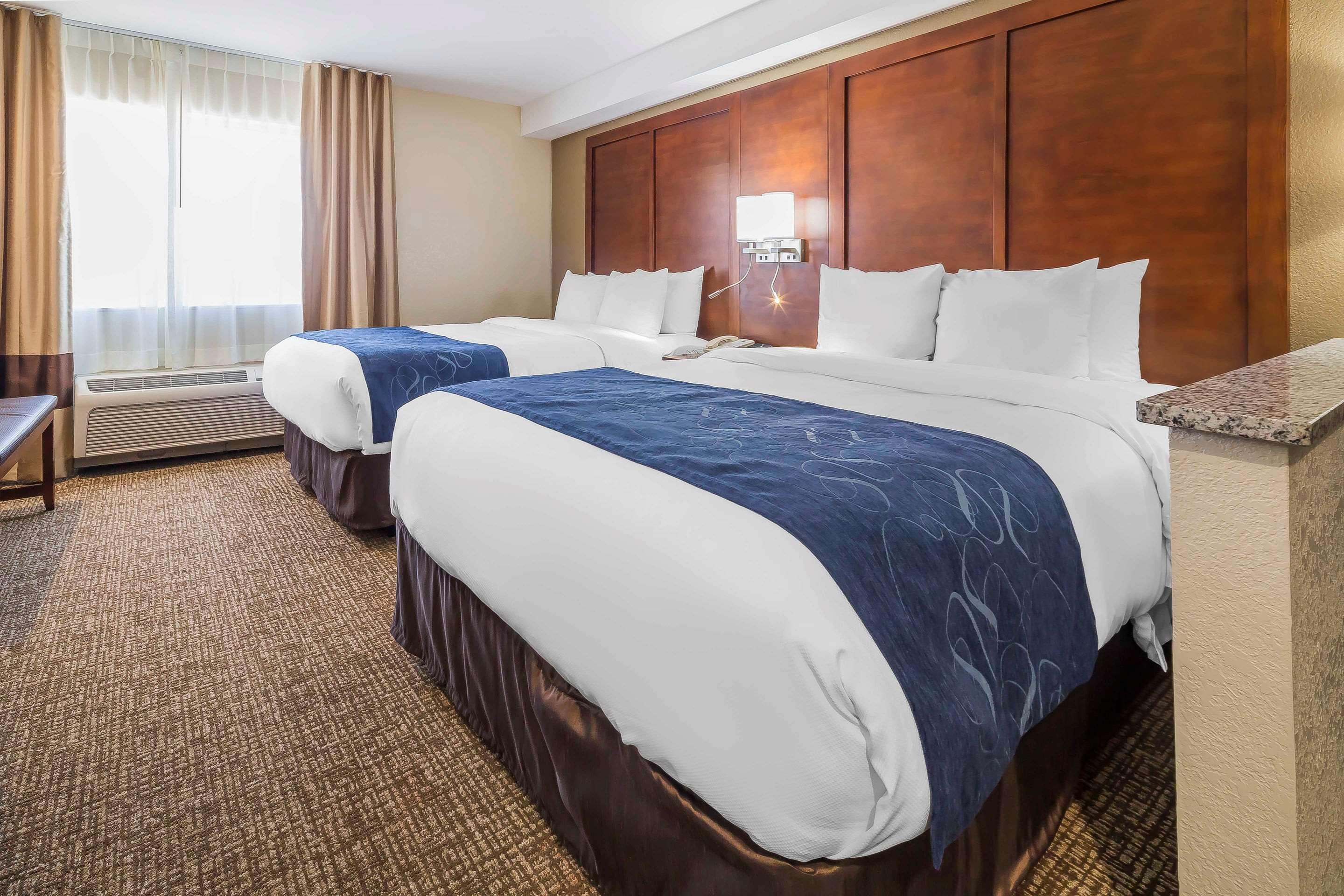 Comfort Suites El Paso Airport Bagian luar foto