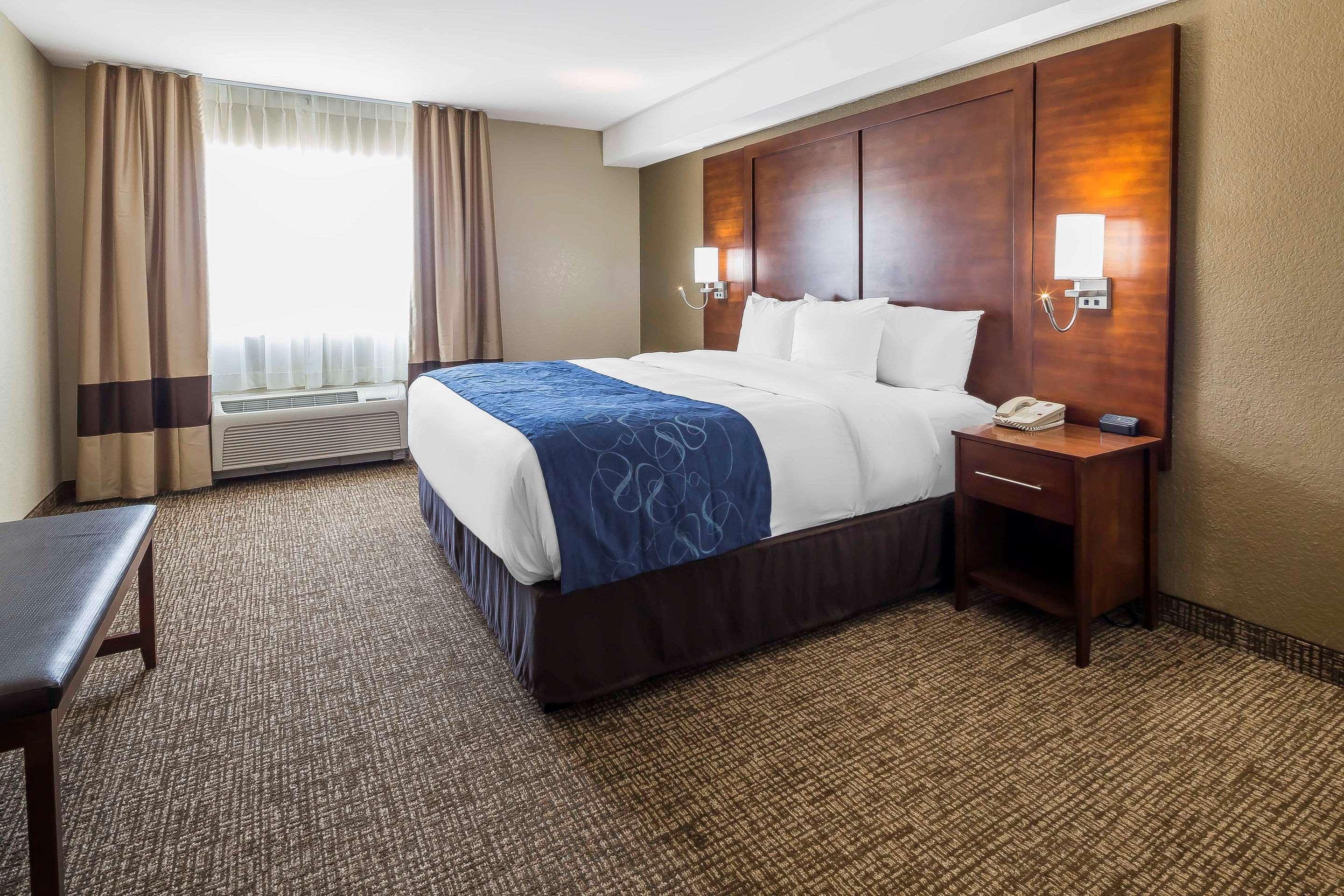 Comfort Suites El Paso Airport Bagian luar foto
